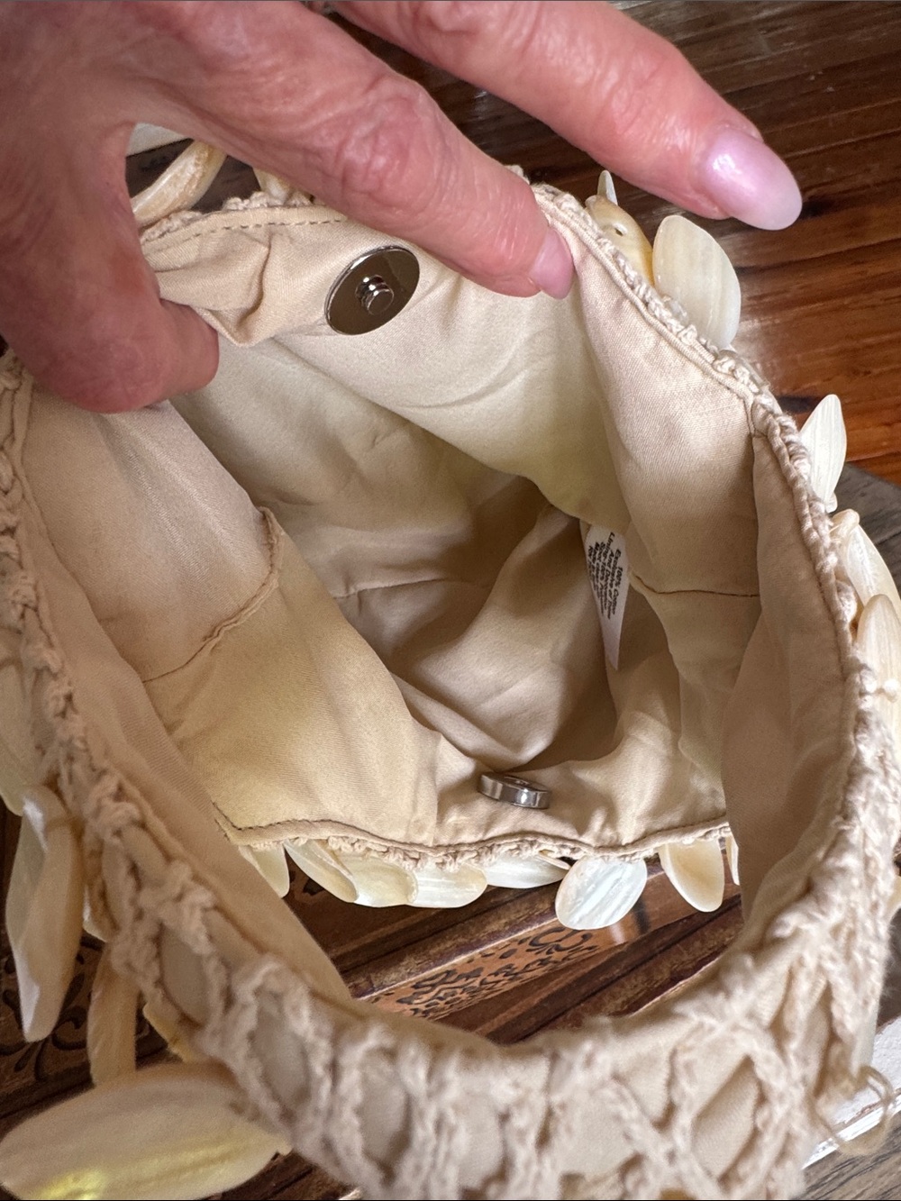 Beige Shell-Disc Hobo Bag - Picture 3 of 6
